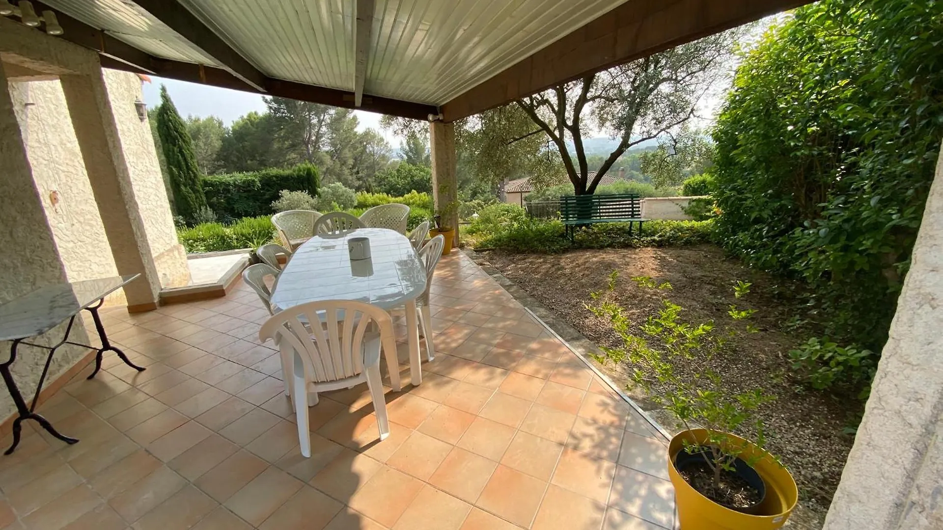 Maison Aix-En-Provence 0*,