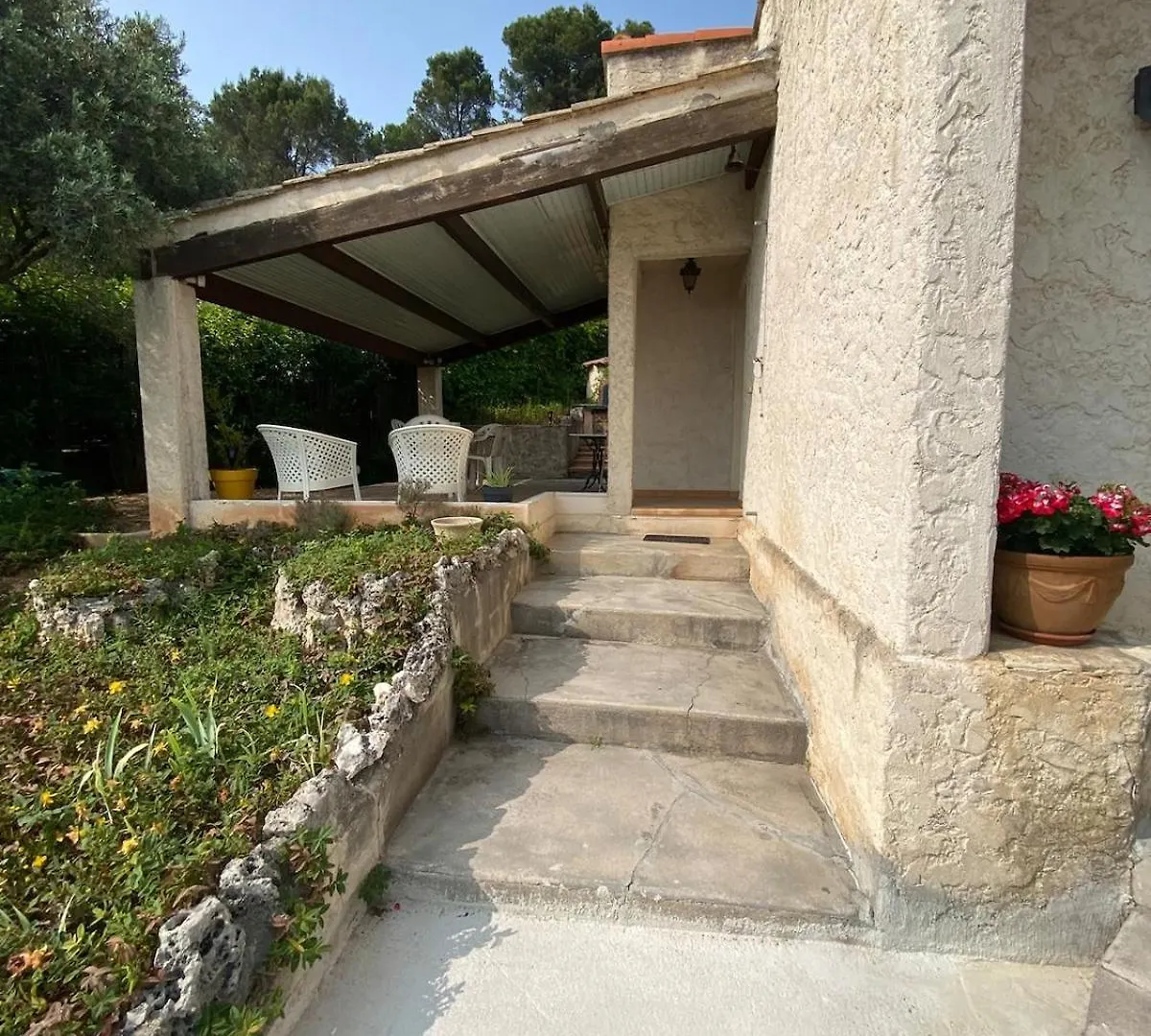 Maison Aix-En-Provence 0*,